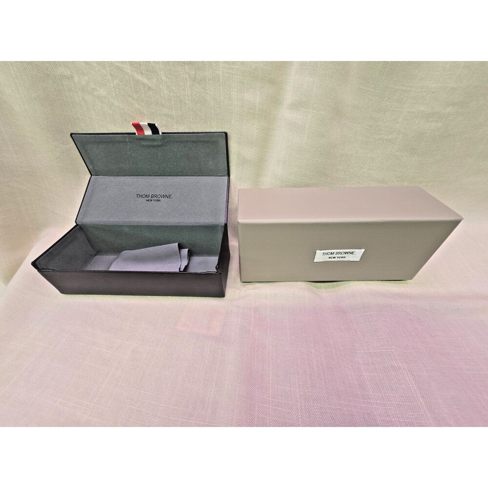 1 Case Authentic Thom Browne New York Eyewear Case & outer box
